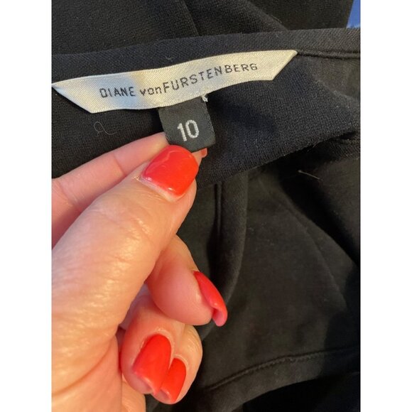 Diane Von Furstenburg Black Racerback Fitted Mini Dress Sz 10 - Picture 6 of 11